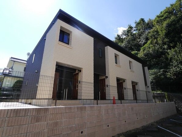 ラフレシール 別所の物件外観写真